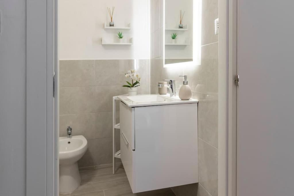 Centro Deluxe Suite Con Wi-Fi E Netflix Turin Exterior photo